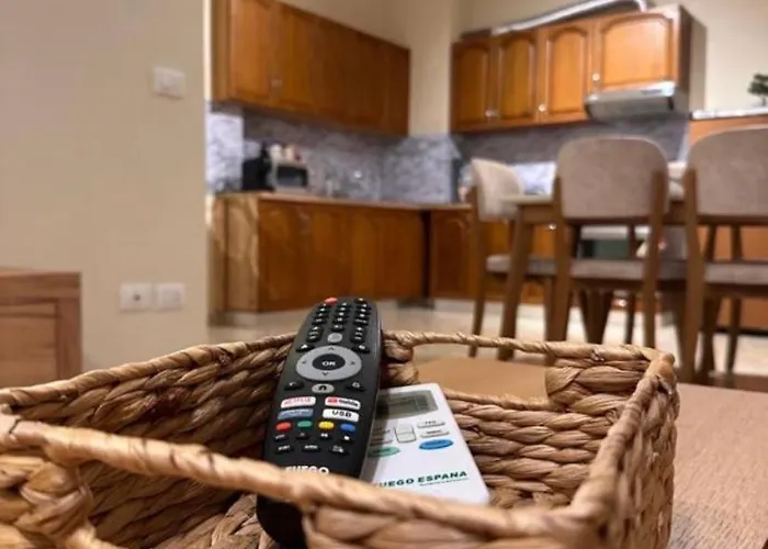 A&nd アパート ティラナ