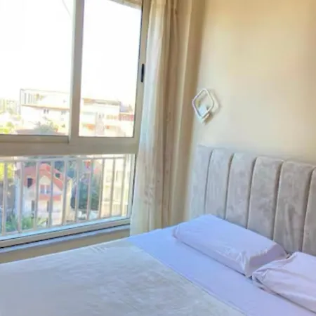 A&nd Apartment *