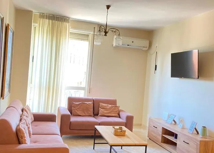 A&nd Apartamento Tirana